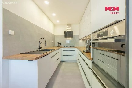 Prodej bytu 4+1 86 m² Mládežnická, Kladno