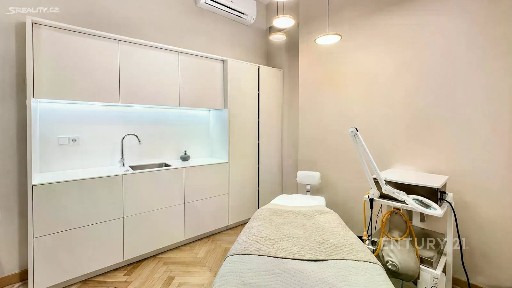 Pronájem obchodního prostoru 68 m² Krkonošská, Praha - Vinohrady