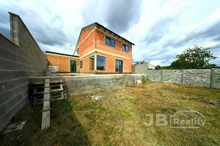 Prodej rodinného domu 165 m², pozemek 395 m² Rohatec