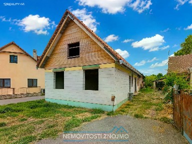 Prodej rodinného domu 200 m², pozemek 463 m² Vracovice