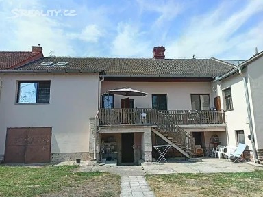 Prodej rodinného domu 180 m², pozemek 530 m² Břeclav