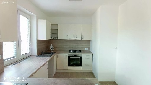 Pronájem rodinného domu 250 m², pozemek 396 m² Drnovice