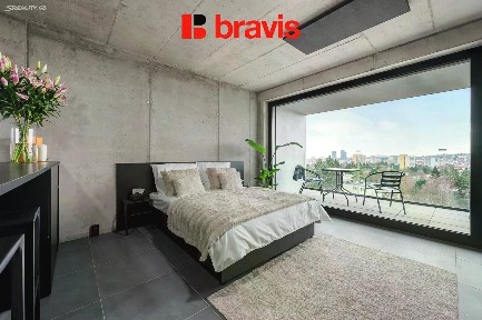 Pronájem bytu 1+kk 48 m²