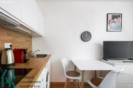 Pronájem bytu 1+kk 22 m²