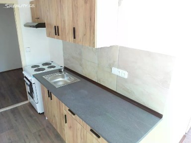 Pronájem bytu 1+1 42 m² Jindřicha Plachty, Ústí nad Labem - Mojžíř