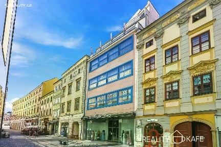 Prodej obchodního prostoru 1219 m²