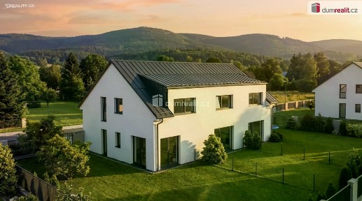 Prodej bytu 3+kk 79 m² Ostrov - Květnová