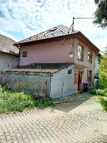Prodej rodinného domu 60 m², pozemek 183 m² Prasklice