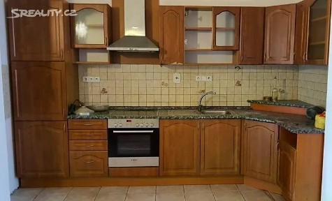 Pronájem bytu 3+1 120 m² U Bechyňské dráhy, Tábor