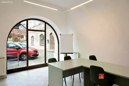 Pronájem kanceláře 130 m²
