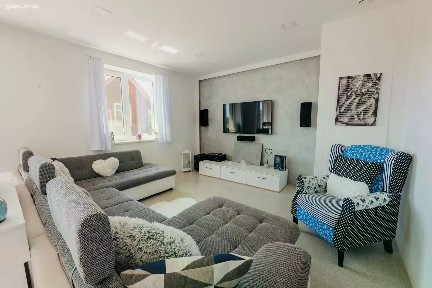 Prodej rodinného domu 240 m², pozemek 800 m² Plaňany