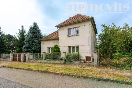 Prodej rodinného domu 153 m², pozemek 961 m² Hálkova, Týnec nad Labem