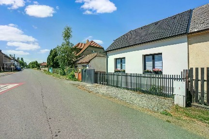 Sobočina, Chyňava
