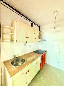 Prodej bytu 2+kk 44 m² Choceradská, Praha - Záběhlice