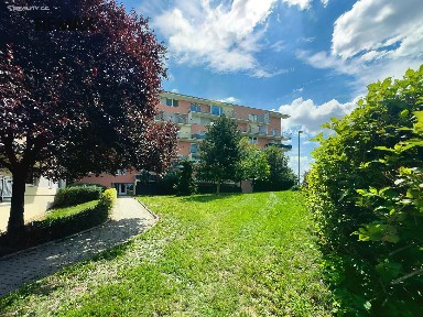Prodej bytu 2+kk 64 m² R.A. Dvorského, Praha - Horní Měcholupy