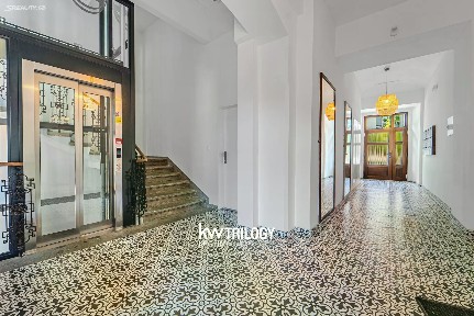 Prodej bytu 1+kk 28 m² Holečkova, Praha - Košíře
