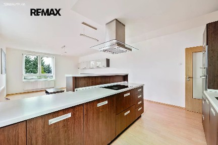 Prodej bytu 2+kk 61 m² Kupkova, Praha - Kolovraty