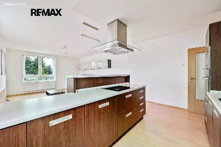 Prodej bytu 2+kk 61 m² Kupkova, Praha - Kolovraty