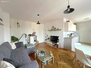 Pronájem bytu 2+1 52 m²