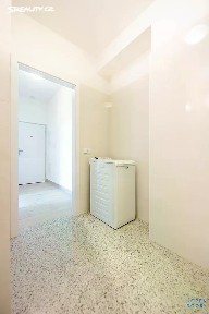 Pronájem bytu 1+kk 25 m² Kurta Konráda, Praha - Libeň