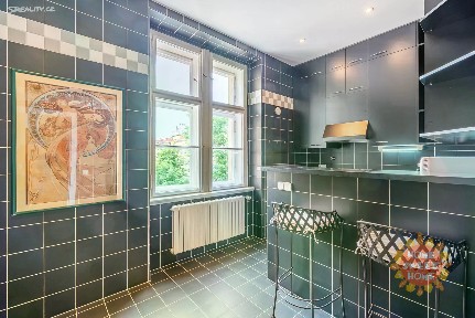 Pronájem bytu 2+1 80 m² Janáčkovo nábřeží, Praha - Smíchov
