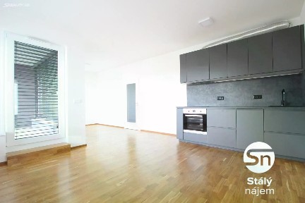 Pronájem bytu 1+kk 40 m² Pechmanových, Praha - Vysočany