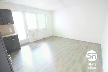 Pronájem bytu 2+kk 50 m² Hornoměcholupská, Praha - Horní Měcholupy