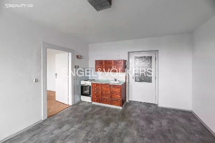 Pronájem bytu 2+kk 44 m² Na Stírce, Praha - Kobylisy