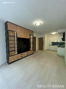Pronájem bytu 2+kk 60 m² Ferrariho, Praha - Stodůlky