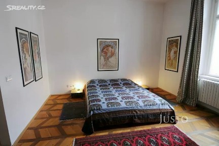 Pronájem bytu 2+1 80 m² Janáčkovo nábřeží, Praha - Praha 5