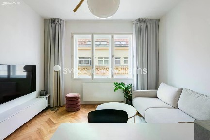 Pronájem bytu 2+kk 52 m² Záhřebská, Praha - Vinohrady
