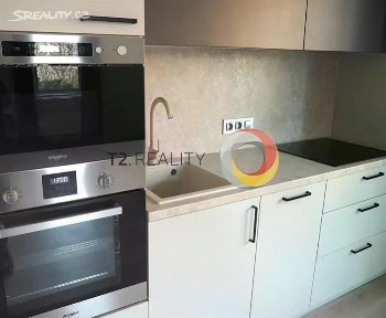 Pronájem bytu 2+kk 45 m² Kbelská, Praha - Hloubětín
