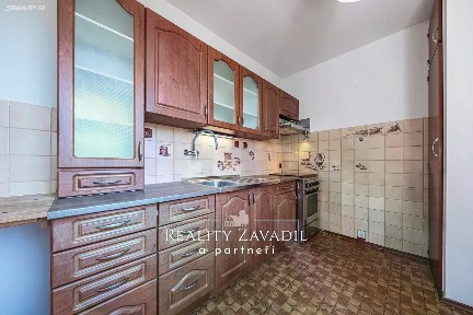 Pronájem bytu 2+1 60 m² U lesa, Praha - Lhotka