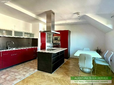 Pronájem bytu 5+kk 150 m² náměstí Jiřího z Lobkovic, Praha - Vinohrady