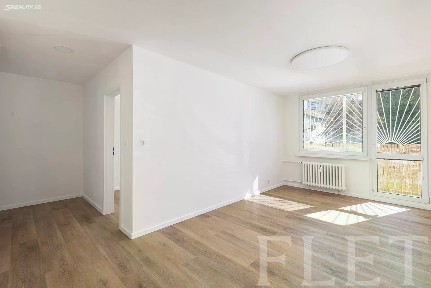 Pronájem bytu 2+kk 43 m² Krupná, Praha - Komořany