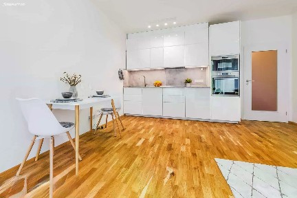 Pronájem bytu 2+kk 91 m²