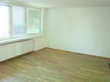 Pronájem bytu 3+1 74 m² Praha - Hodkovičky