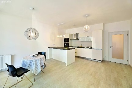 Pronájem bytu 3+kk 82 m² U Mlýnského kanálu, Praha - Karlín