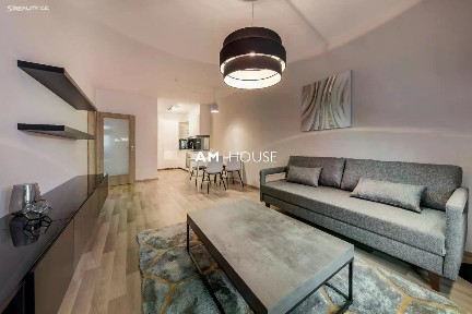 Pronájem bytu 2+kk 61 m²
