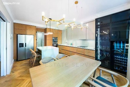 Pronájem bytu 3+1 120 m² Lužická, Praha - Vinohrady