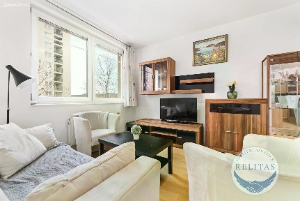 Pronájem bytu 2+kk 47 m² Hnězdenská, Praha - Troja