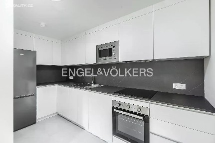 Pronájem bytu 4+kk 118 m² Polská, Praha - Vinohrady