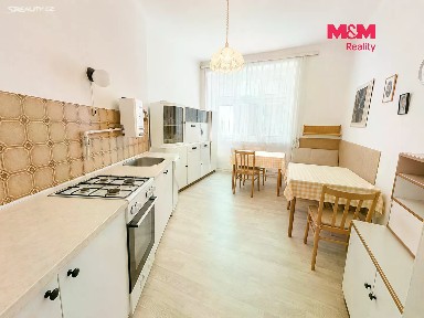 Pronájem bytu 2+1 70 m² Malešická, Praha - Žižkov