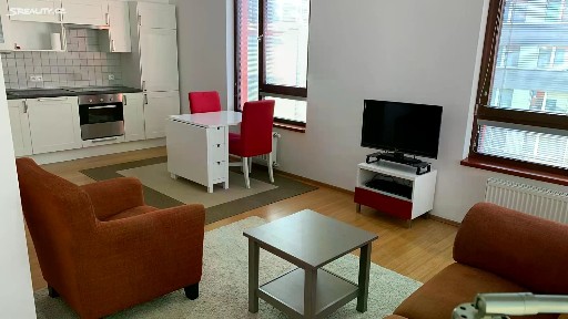 Pronájem bytu 1+kk 40 m² Baranova, Praha - Žižkov