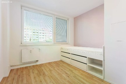 Pronájem bytu 4+kk 72 m² Podvinný mlýn, Praha - Libeň
