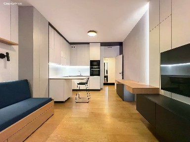 Pronájem bytu 1+kk 30 m² Toyen, Praha - Smíchov