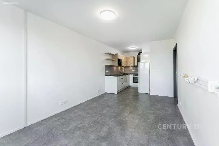 Pronájem bytu 2+kk 45 m² Vysočanská, Praha - Prosek