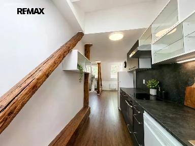 Pronájem bytu 1+1 53 m² Křesomyslova, Praha - Nusle