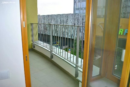 Pronájem bytu 2+kk 69 m² Ocelářská, Praha - Libeň