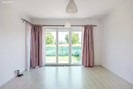 Pronájem bytu 2+kk 71 m² Penízovková, Praha - Pitkovice